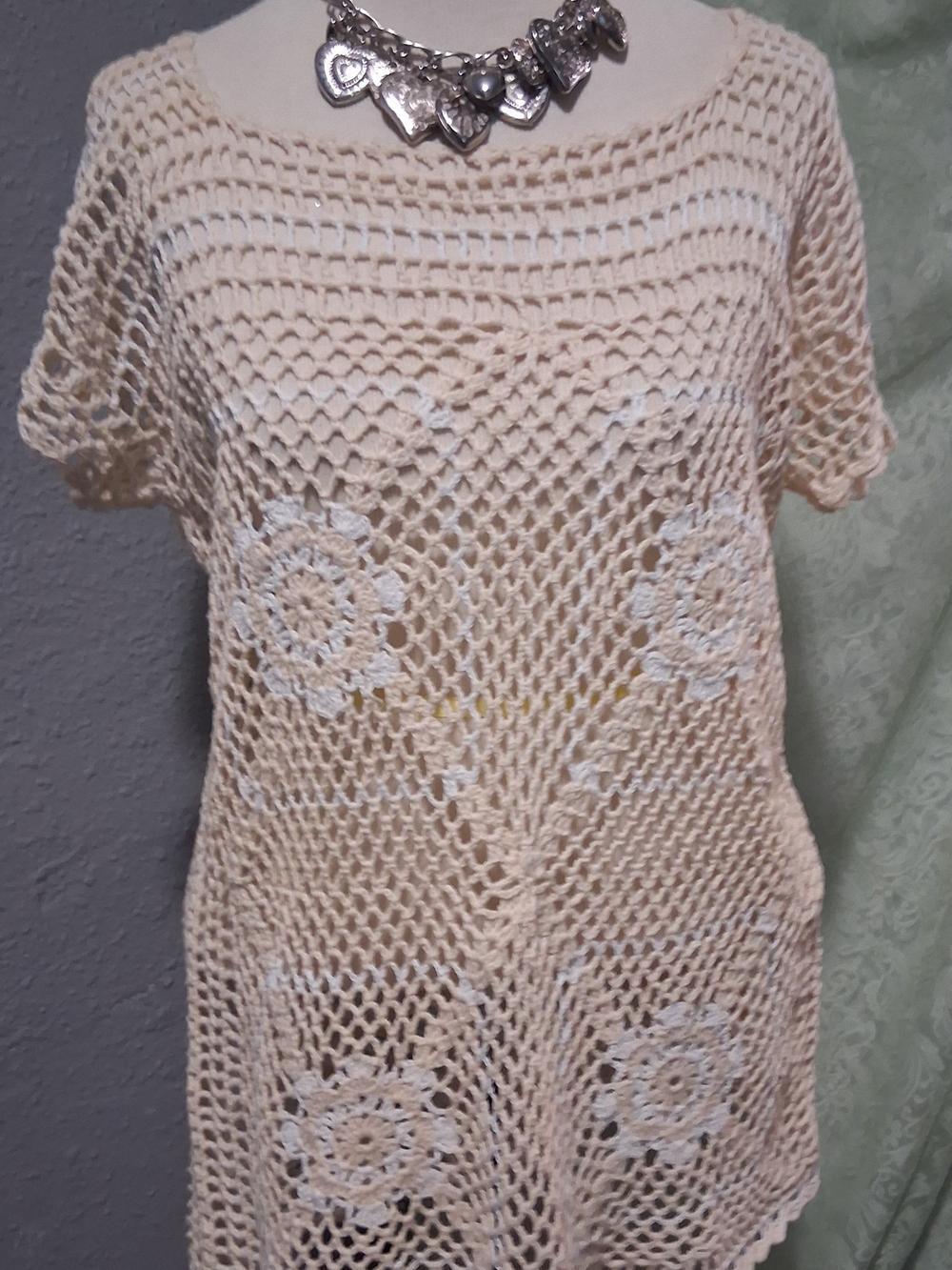 Crochet Floral Openwork Tunic Top — Cream